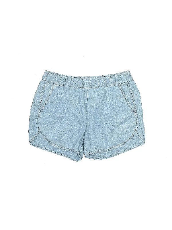 Adjustable Denim Shorts in Light Wash