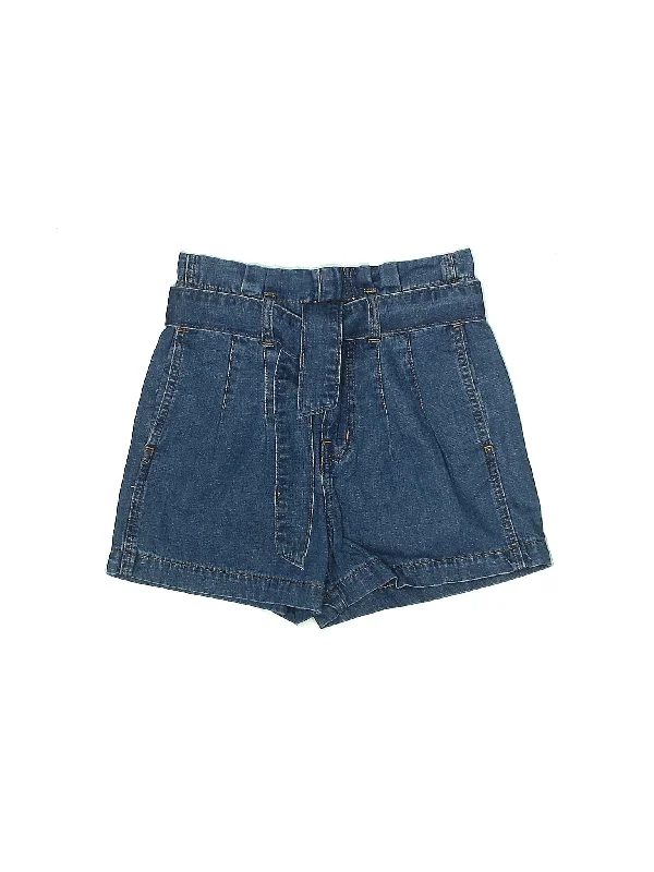 High-Rise Denim Shorts in Light Wash