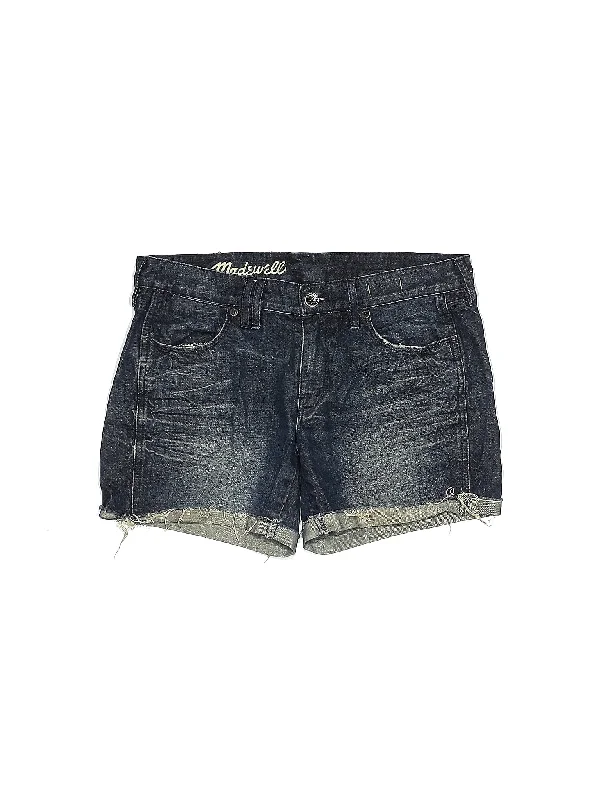 Low-Rise Denim Shorts in Light Wash