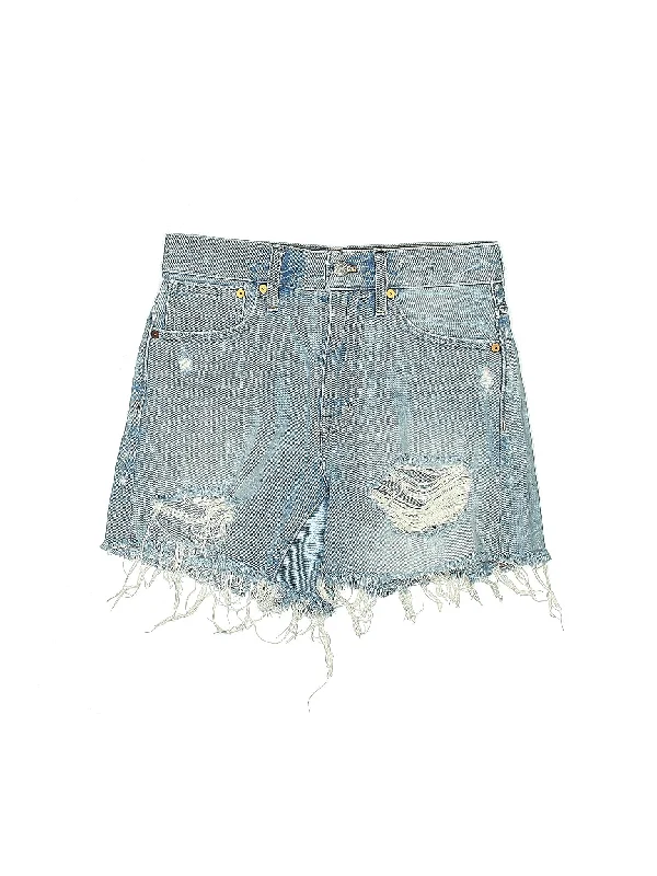 Mid-Rise Denim Shorts in Light Wash