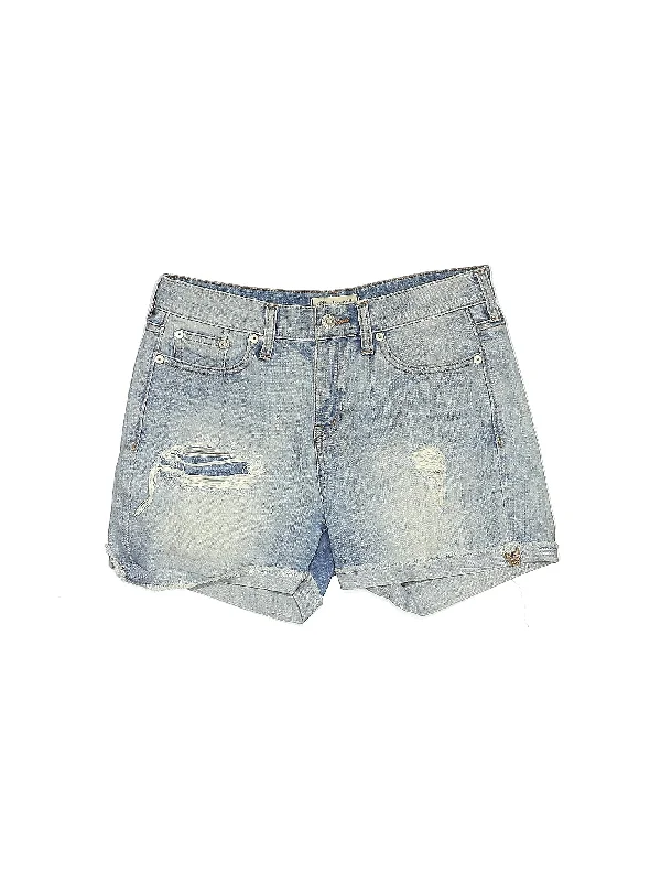 Mid-Rise Denim Shorts in Light Wash