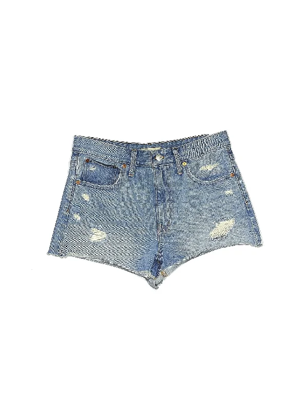 Mid-Rise Denim Shorts in Light Wash