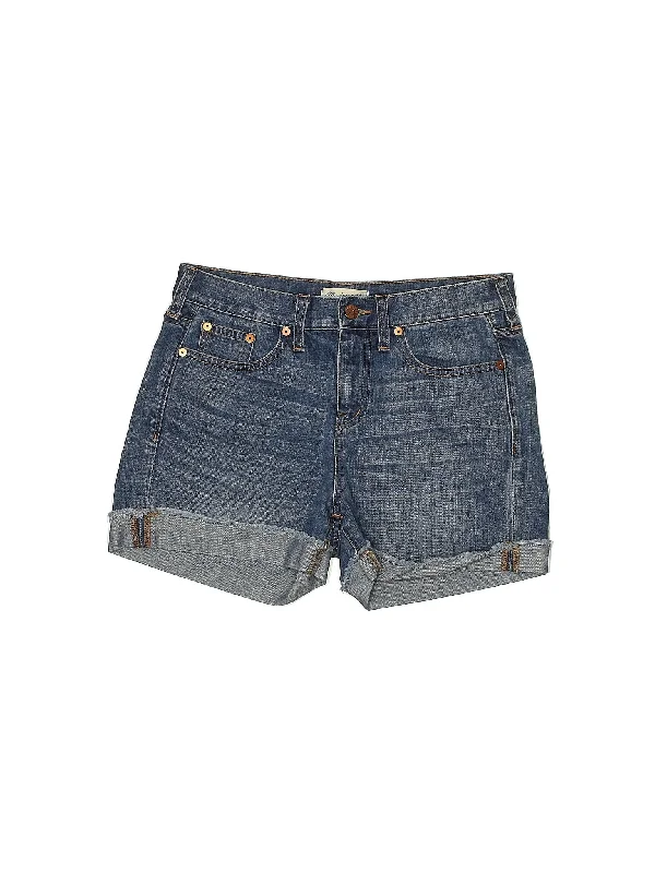 Mid-Rise Denim Shorts in Light Wash