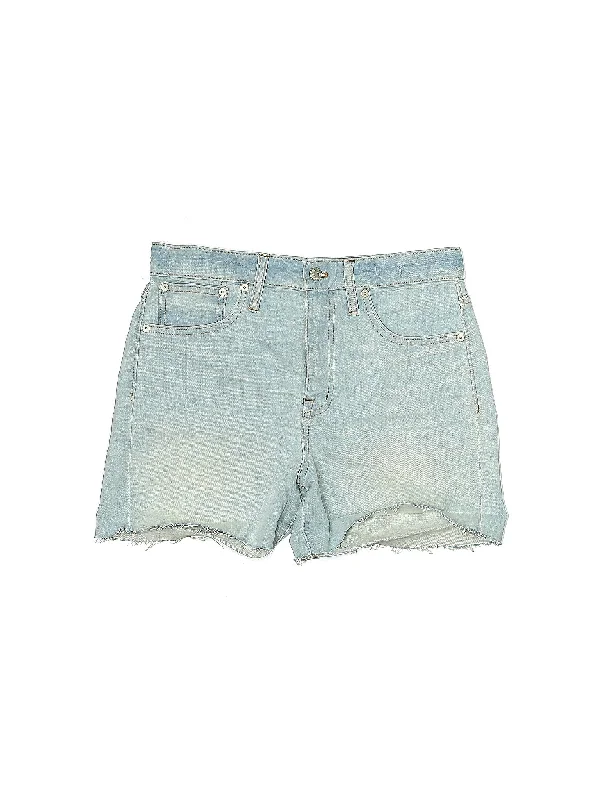 Mid-Rise Denim Shorts in Light Wash