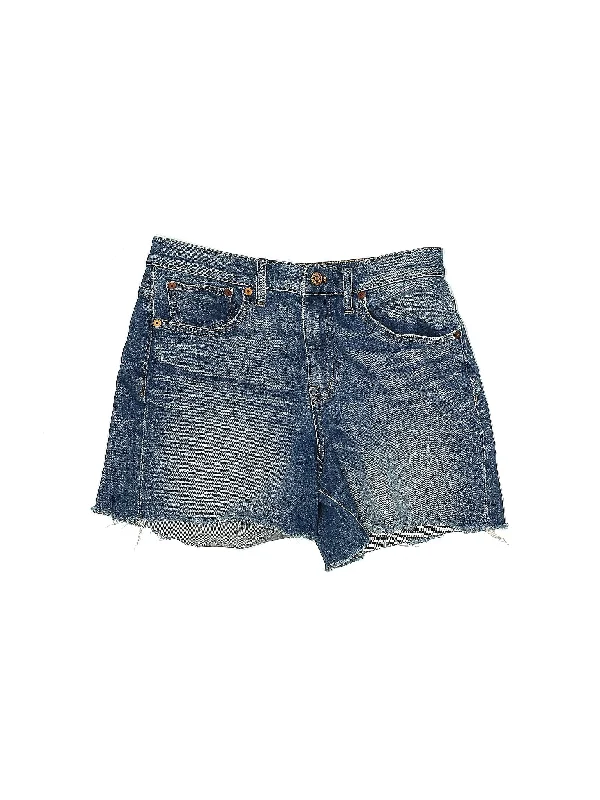 Mid-Rise Denim Shorts in Light Wash