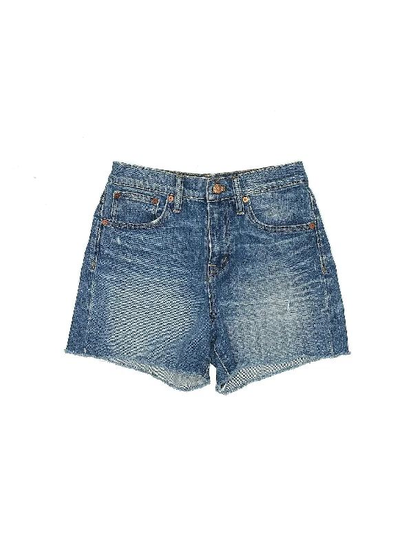 Mid-Rise Denim Shorts in Light Wash