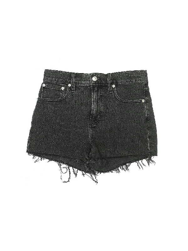 Mid-Rise Denim Shorts in Medium Wash