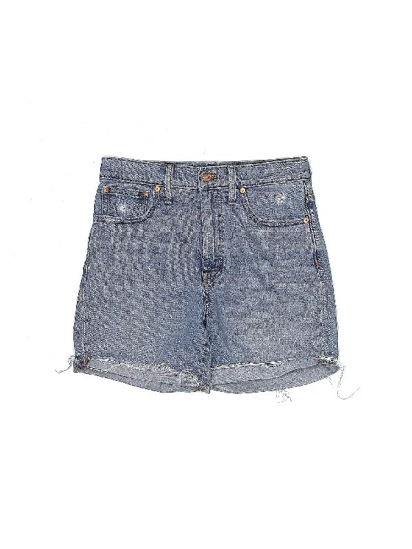 Mid-Rise Denim Shorts in Medium Wash